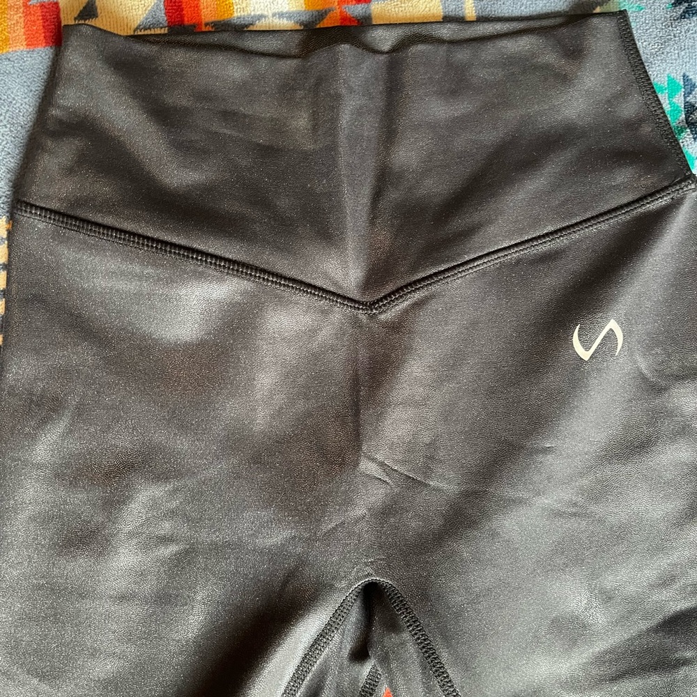 TLF shimmer leggings